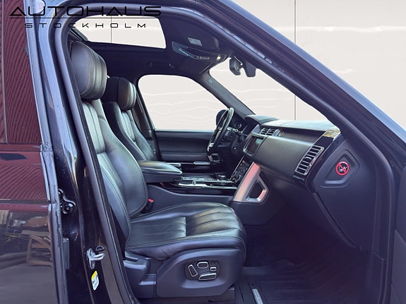 Land Rover Range Rover 12 of 22