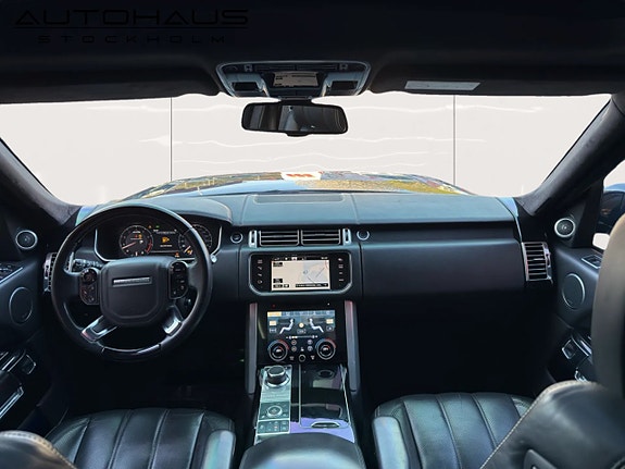 Land Rover Range Rover 13 of 22