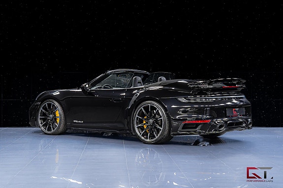 Porsche 911 Turbo S 8 of 27