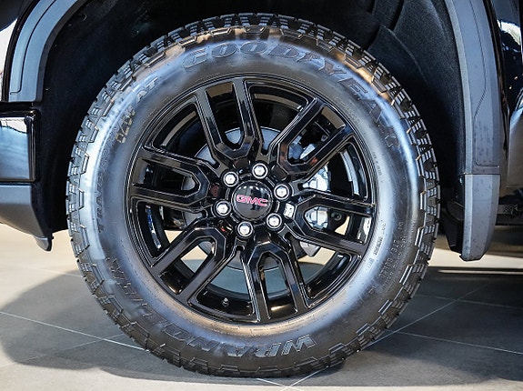 GMC Sierra 6 of 23