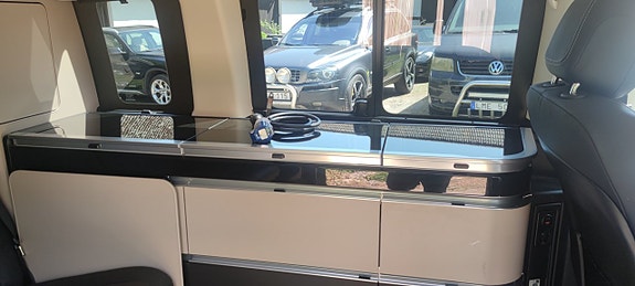 Mercedes-Benz V300 17 of 17