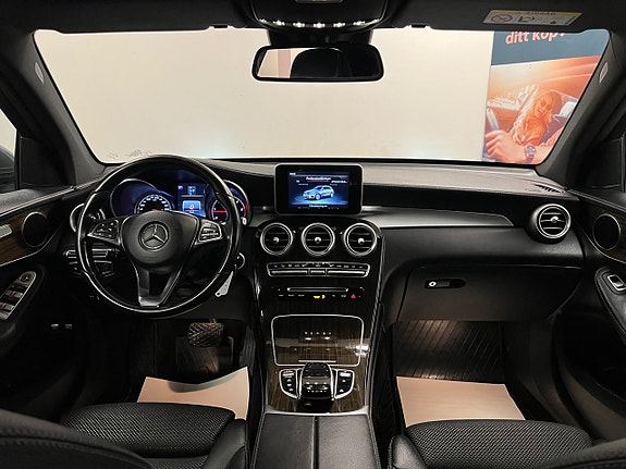 Mercedes-Benz GLC220 d 13 of 26