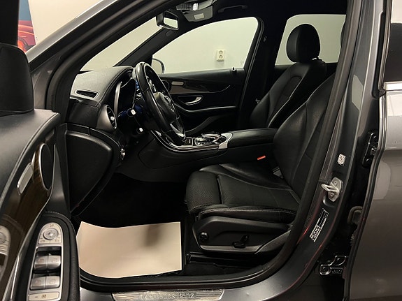 Mercedes-Benz GLC220 d 10 of 26