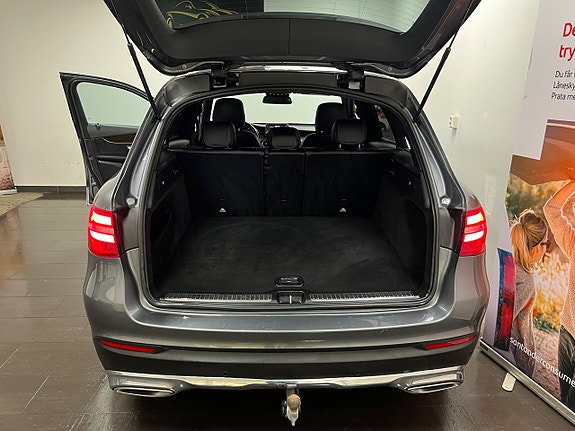 Mercedes-Benz GLC220 d 25 of 26