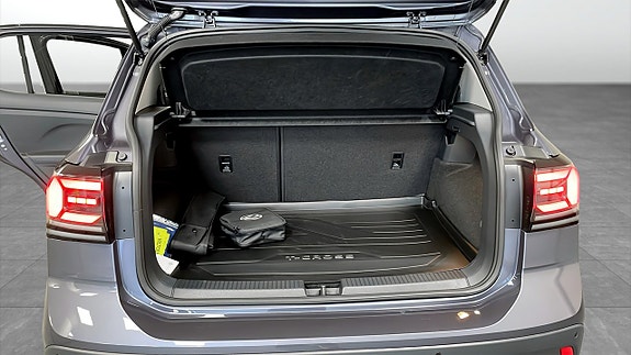 Volkswagen T-Cross 12 of 13