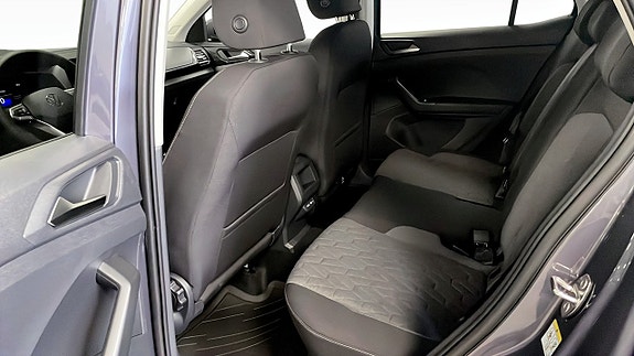 Volkswagen T-Cross 11 of 13