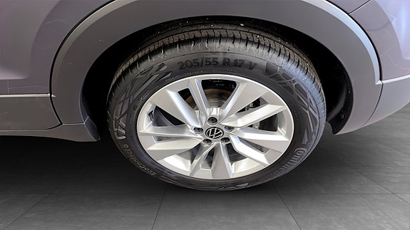 Volkswagen T-Cross 6 of 13