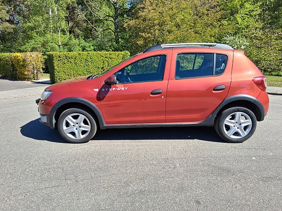 Dacia Sandero Stepway 3 of 5