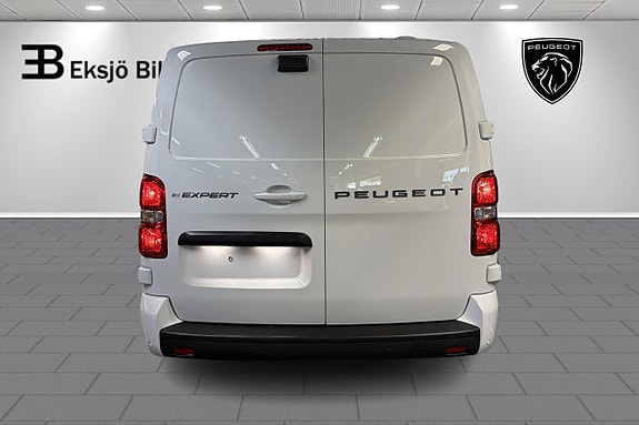 Peugeot e-Expert 6 of 19