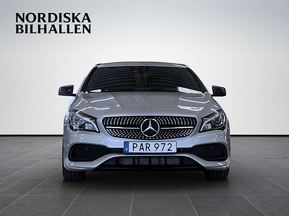 Mercedes-Benz CLA250 2 of 5