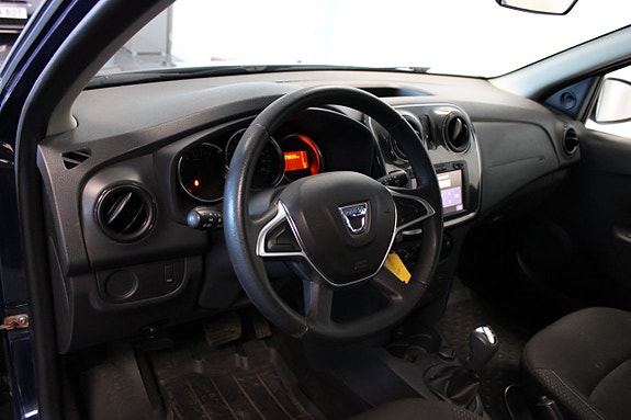 Dacia Sandero 14 of 16
