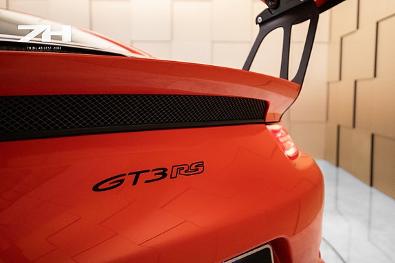 Porsche 911 GT3 RS 27 of 27