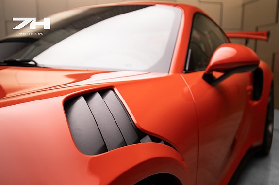 Porsche 911 GT3 RS 24 of 27
