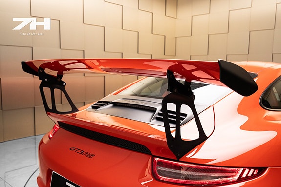Porsche 911 GT3 RS 22 of 27