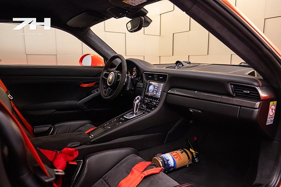 Porsche 911 GT3 RS 15 of 27