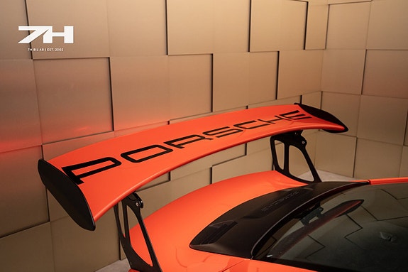Porsche 911 GT3 RS 26 of 27