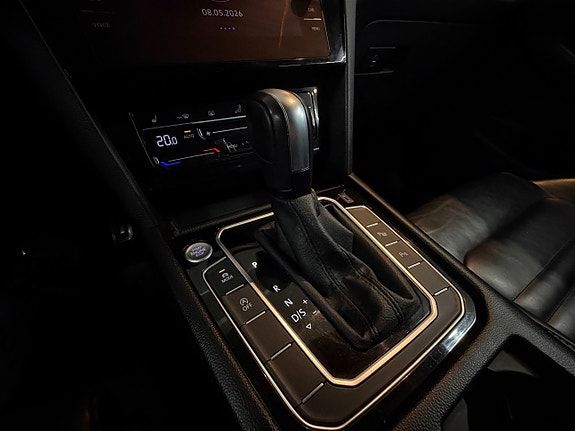 Volkswagen Passat Alltrack 20 of 29