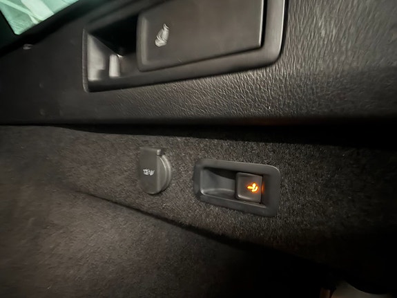 Volkswagen Passat Alltrack 9 of 29