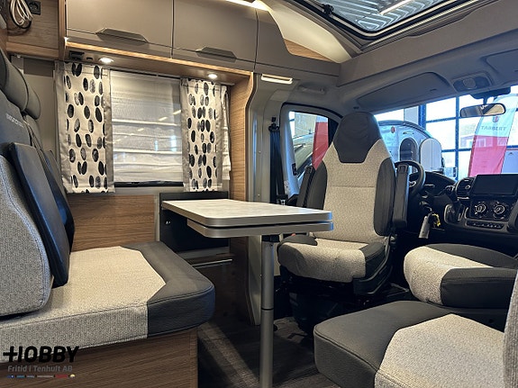 Knaus Van TI Vansation 650 MEG 6 of 18