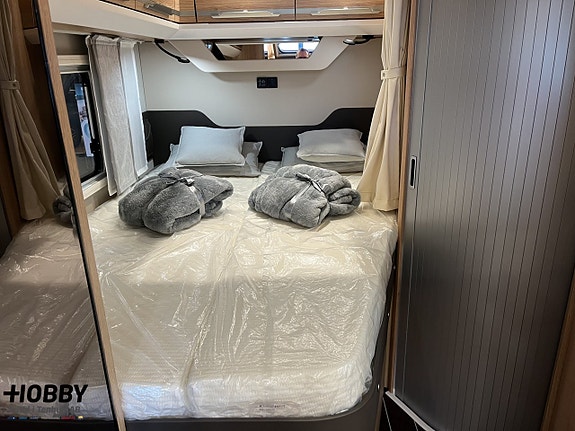 Knaus Sky TI Platinum Selection 650 MF 14 of 19