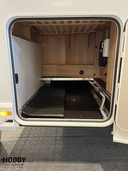 Knaus Sky TI Platinum Selection 650 MF 6 of 19