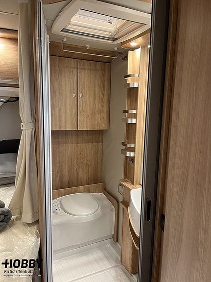Knaus Sky TI Platinum Selection 650 MF 17 of 19