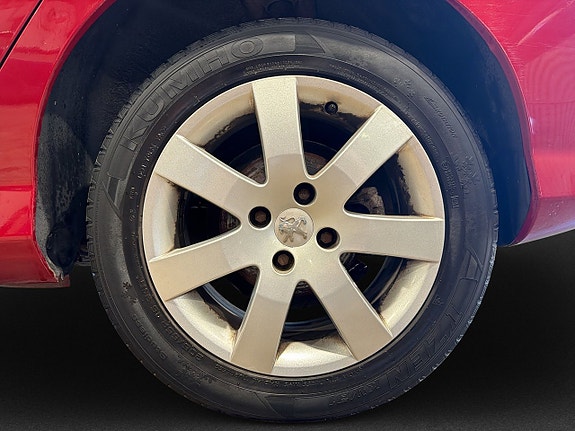 Peugeot 308 6 of 15