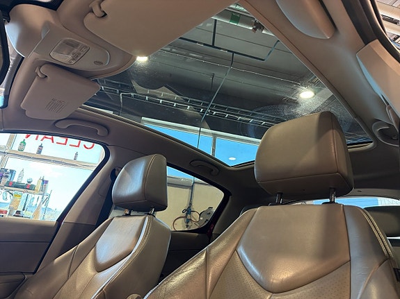 Peugeot 308 14 of 15