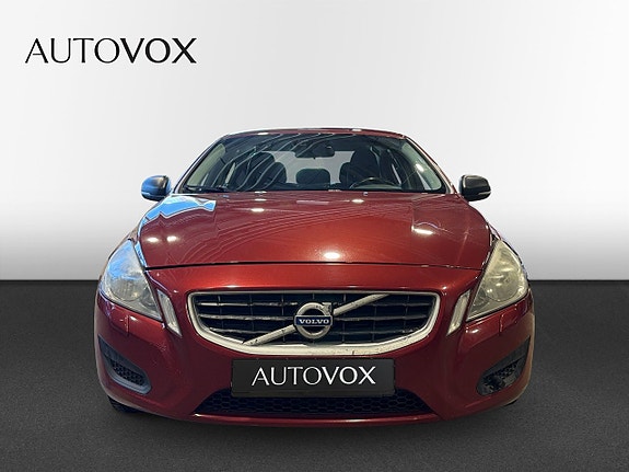 Volvo S60 5 of 5