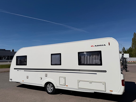 Adria Mobil Adora 593uk 2018|Barnkammarvagn|Fukt Testad| 2 of 5