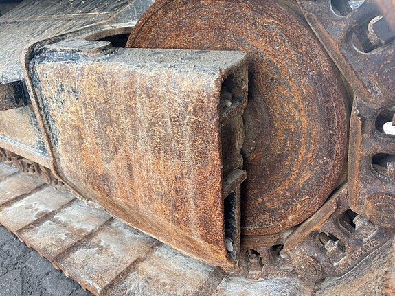 Caterpillar 325 07B Next Gen 30 of 30