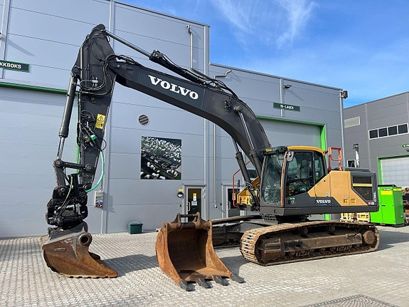 Volvo EC300EL