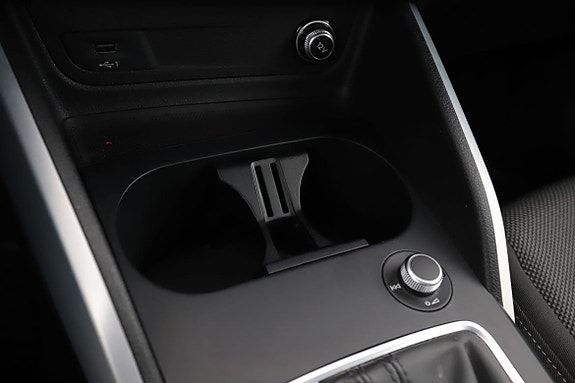 Audi Q2 25 of 30