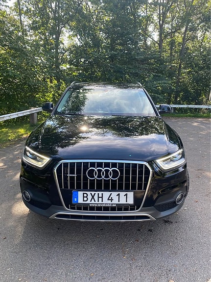 Audi Q3 3 of 5