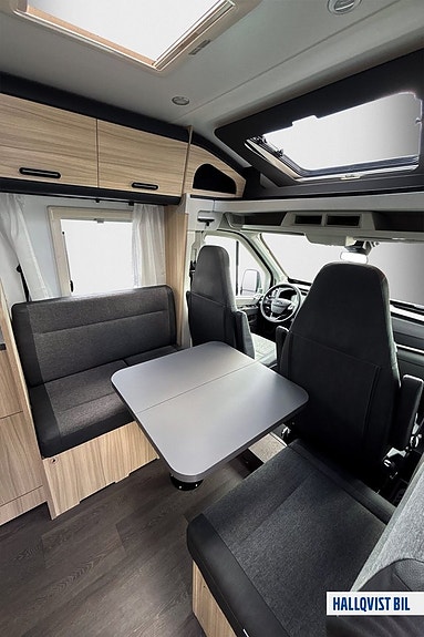 Sun Living C 70DL Automat Långbädd Adaptiv Farthållare LAGERBIL 8 of 23