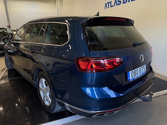 Volkswagen Passat 3 of 5