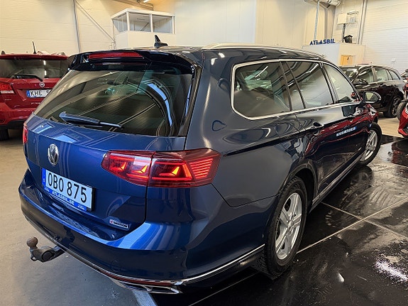 Volkswagen Passat 4 of 5