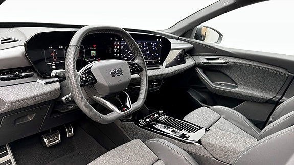 Audi Q6 e-tron 8 of 19