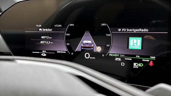Audi Q6 e-tron 9 of 19