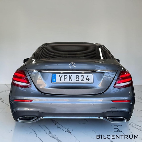 Mercedes-Benz E220 d 5 of 5