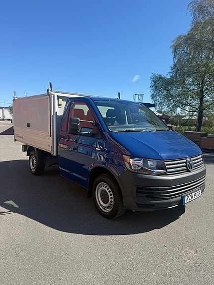 Volkswagen Transporter 2 of 5