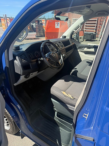 Volkswagen Transporter 5 of 5