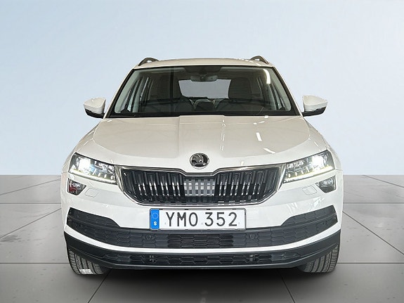 Skoda Karoq 2 of 5