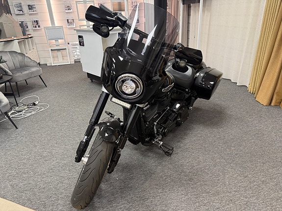 Harley-Davidson Sportglide Harley Davidson Sportglide Kanonfin 5 of 10