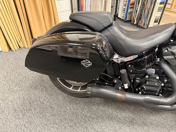 Harley-Davidson Sportglide Harley Davidson Sportglide Kanonfin 10 of 10
