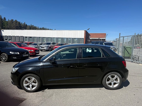 Audi A1 4 of 5