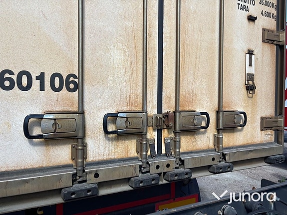 Container - 15 m 8 of 14