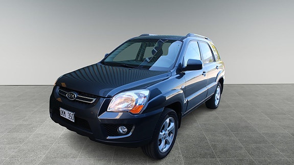 Kia Sportage 2 of 12