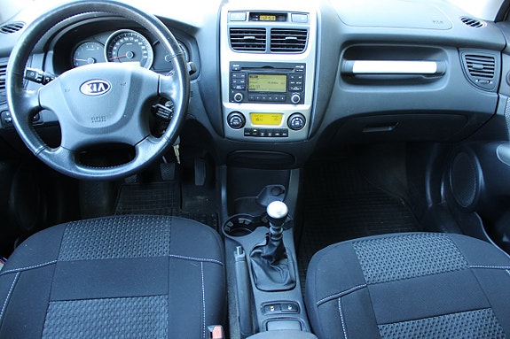 Kia Sportage 8 of 12