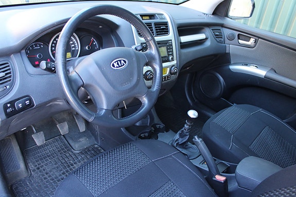 Kia Sportage 6 of 12